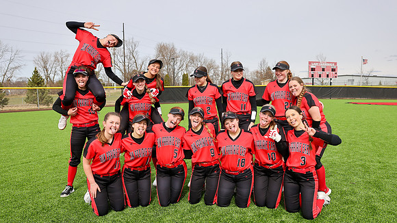 Coach Erin Weber (14)