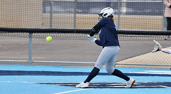 17 Ashley Rahn  (40)