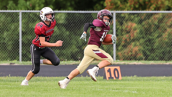 9-15-26 Omro Foxes vs. Mayville (891)