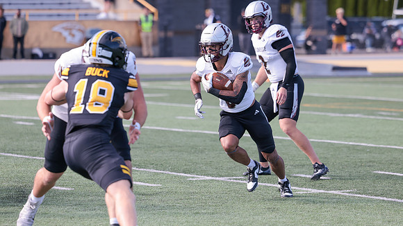 6 Najeh Mitchell (12)
