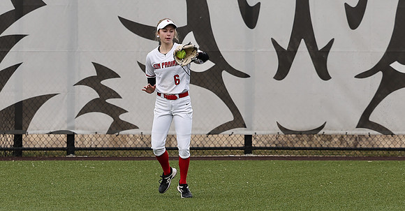 6 Carly Gross  (45)