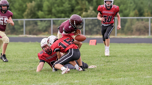 9-15-26 Omro Foxes vs. Mayville (996)