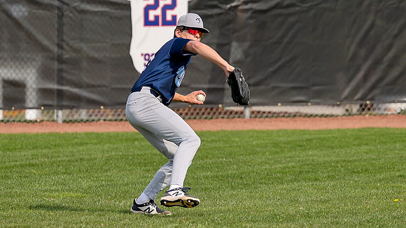 21 Jacob Holland  (21)