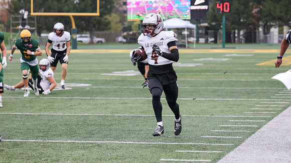 4 Jake Bova (15)