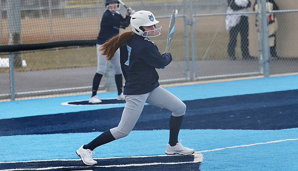 7 Audrey Davis  (17)
