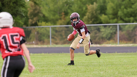 9-15-26 Omro Foxes vs. Mayville (977)