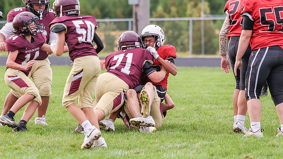 9-15-26 Omro Foxes vs. Mayville (1641)