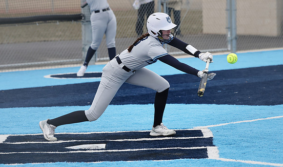 13 Reagan Hunley (60)
