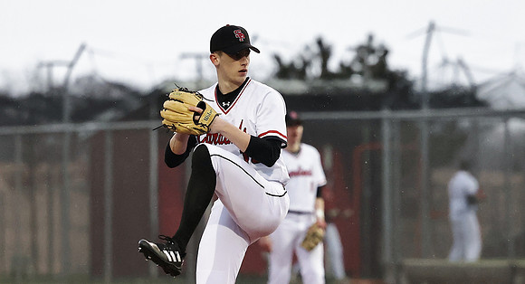 10 Evan Richmond  (18)