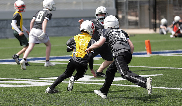 8th Grade Menzel vs. 8th Grade Longley SH  (40)