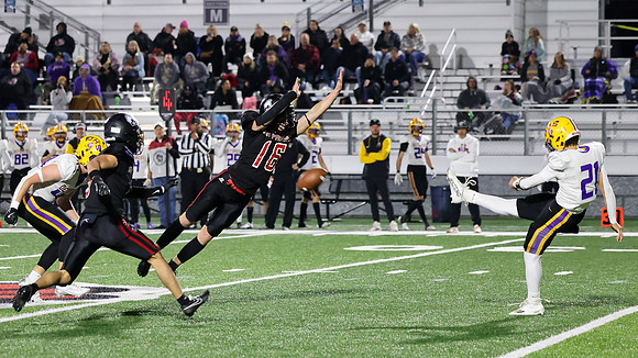 10-18-24 VARSITY vs. DeForest (205)