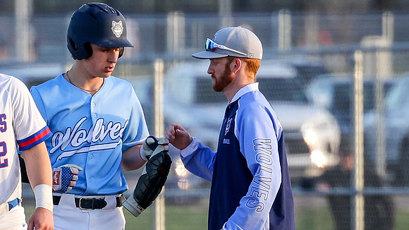COACH Patrick Cottrell (4)