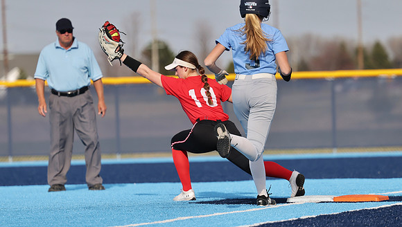 4-11-23 VARSITY vs. Sun Prairie West   (46)