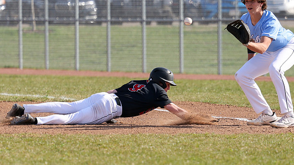 5-4-23 VARSITY vs. Sun Prairie West  (35)
