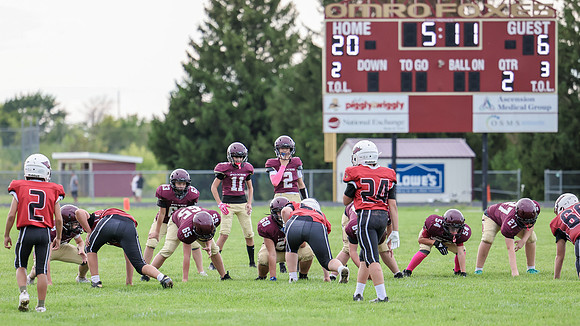 9-15-26 Omro Foxes vs. Mayville (1487)