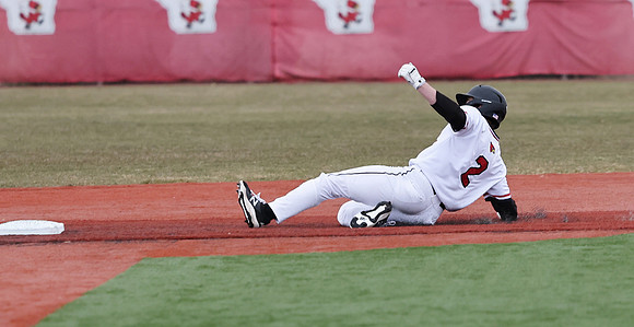 4-3-23 VARSITY vs. Waunakee  (22)