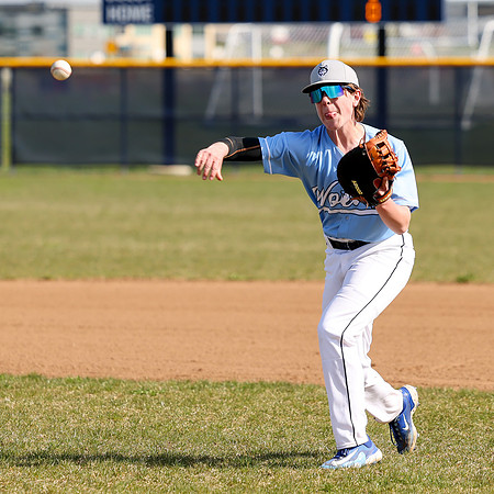 5-4-23 VARSITY vs. Sun Prairie East (21)