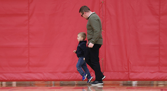 1-4-24 At Sun Prairie HS Basketball game (10)