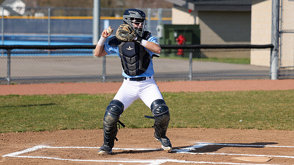 4 Julian Torres-Otero (8)