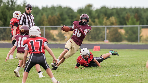 9-15-26 Omro Foxes vs. Mayville (1266)
