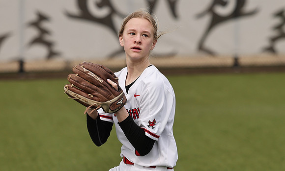 9 Abby Packard  (63)