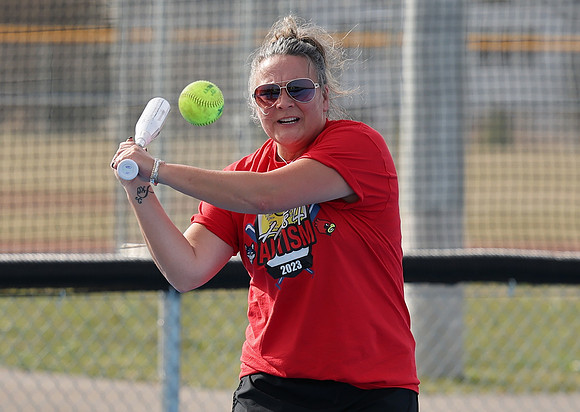 Coach Jamie Olson  (7)