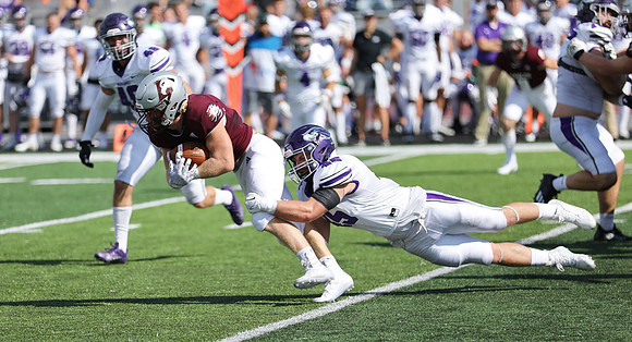 6 Joey Stutzman (31)