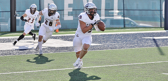 10-8-22 vs. UW Stout  (238)