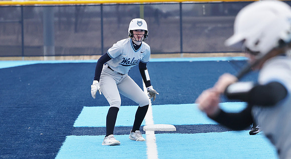 13 Reagan Hunley (49)