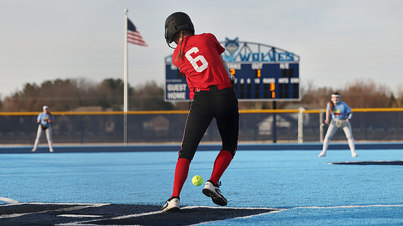6 Carly Gross  (28)