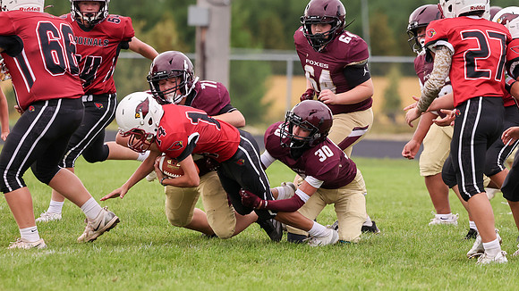 9-15-26 Omro Foxes vs. Mayville (1215)