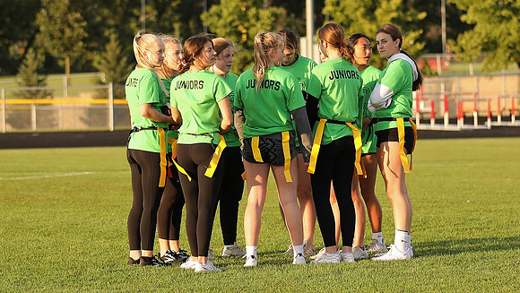 9-26-22 Powderpuff - Homecoming Week  (18)