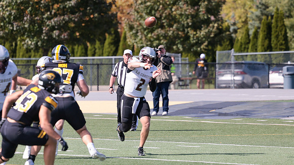 10-3-26 EAGLES vs. Oshkosh (1073)