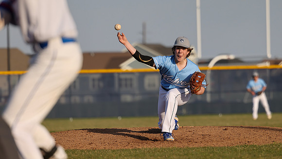 11 Seth Austin (35)