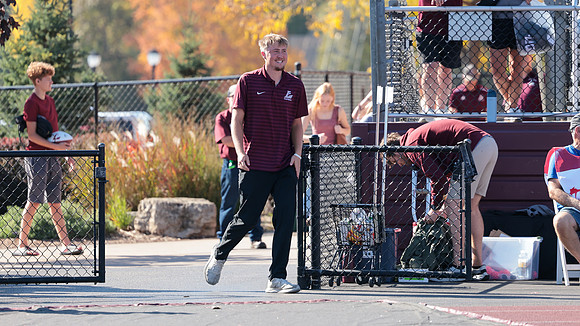 Coach Peyton Kleinheinz (1)