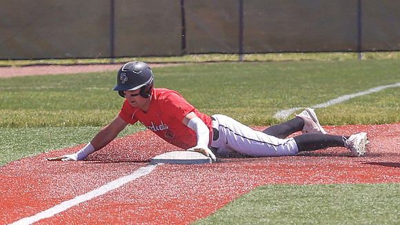 5-27-23 VARSITY vs. Oconowoc  (68)