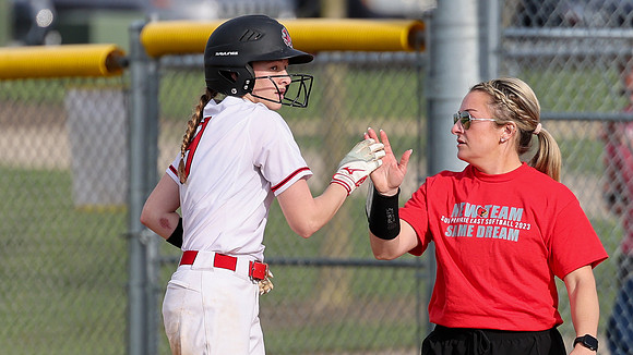 Coach Chelsey Rodenkirk (4)