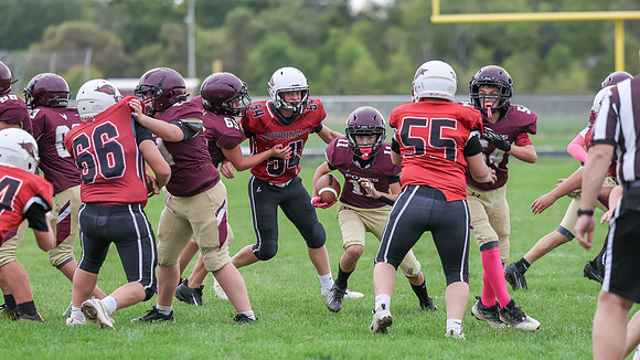 9-15-26 Omro Foxes vs. Mayville (1081)