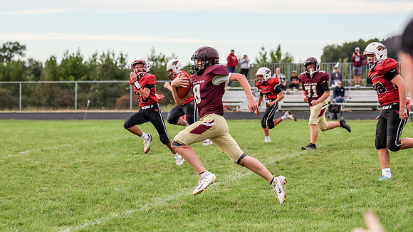9-15-26 Omro Foxes vs. Mayville (2075)