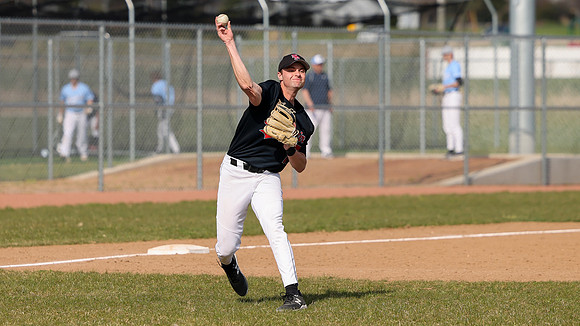 5-4-23 VARSITY vs. Sun Prairie West  (16)