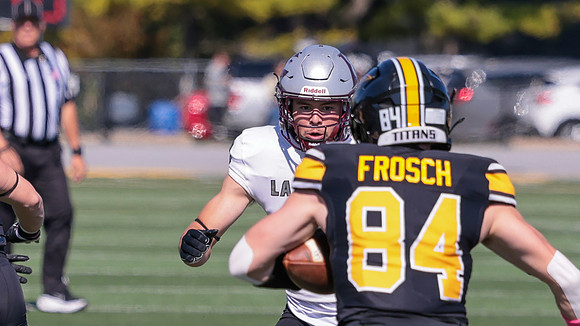 10-3-26 EAGLES vs. Oshkosh (632)