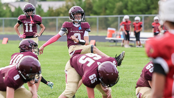 9-15-26 Omro Foxes vs. Mayville (1566)