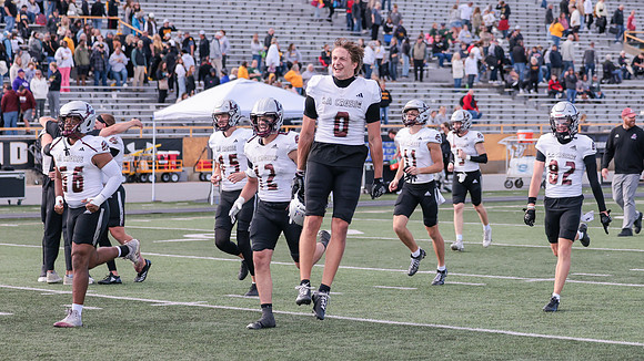 56 Micah Kracht (6)