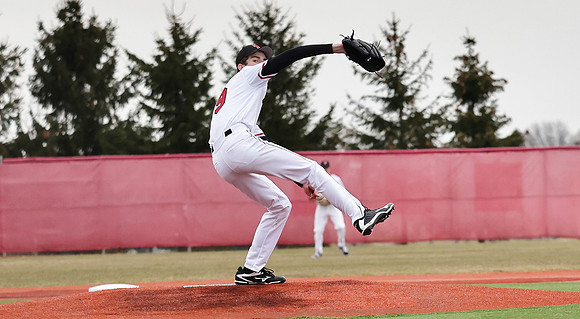19 Zach Brzezinski  (6)