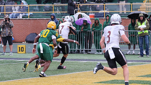 9-19-26 EAGLES vs. Wayne State University (168)
