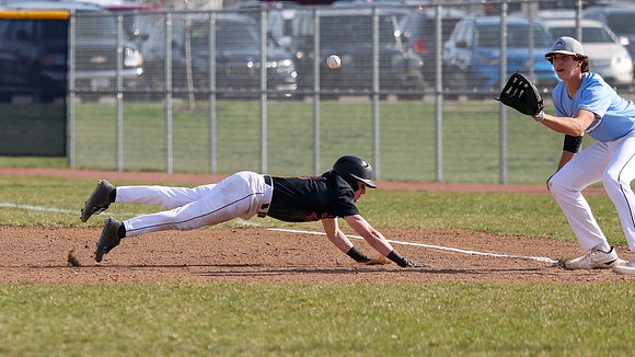 5-4-23 VARSITY vs. Sun Prairie West  (41)