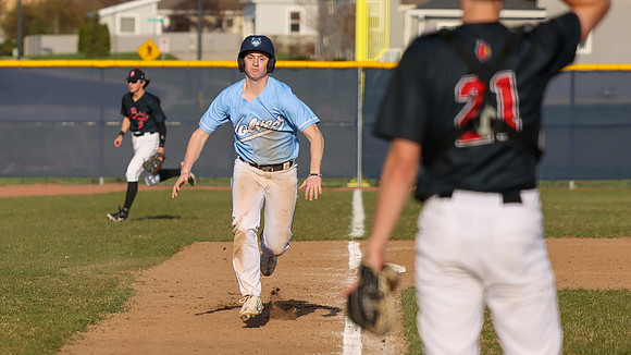 2 Carter Krachey (18)