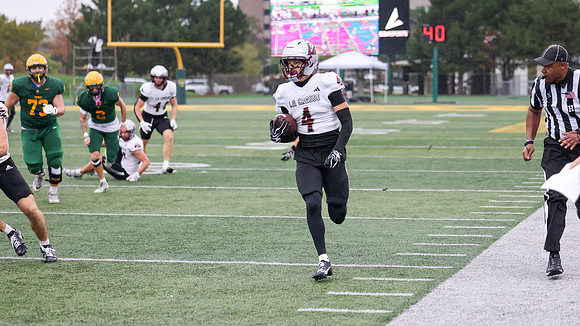 4 Jake Bova (16)
