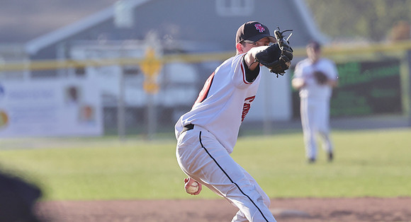 4-14-23 JV2 vs. Monona Grove  (196)