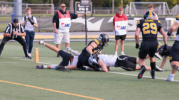 10-3-26 EAGLES vs. Oshkosh (3077) - Copy